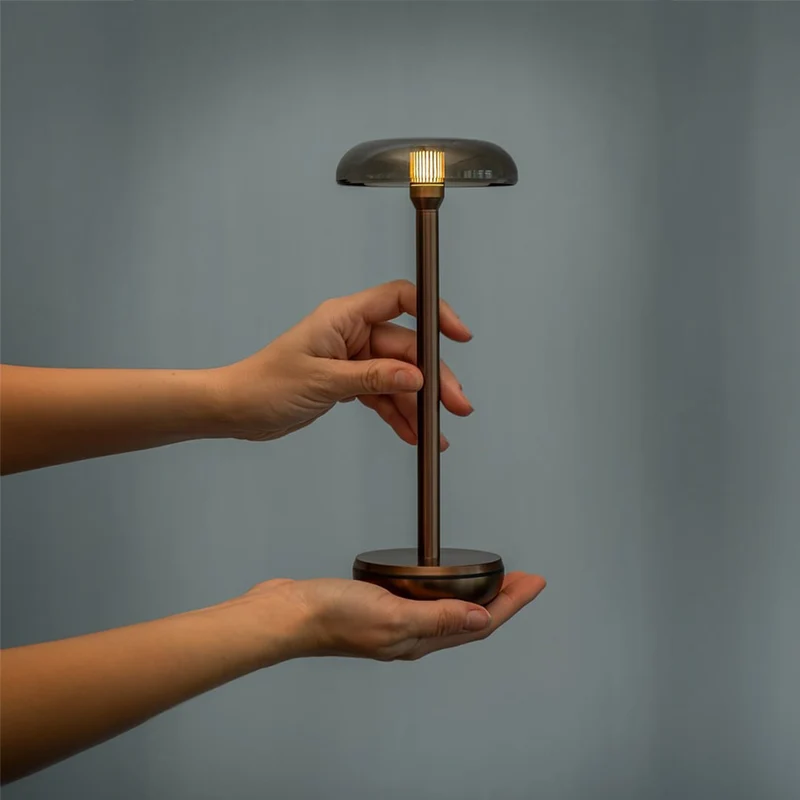 Humble Air Portable Lamp