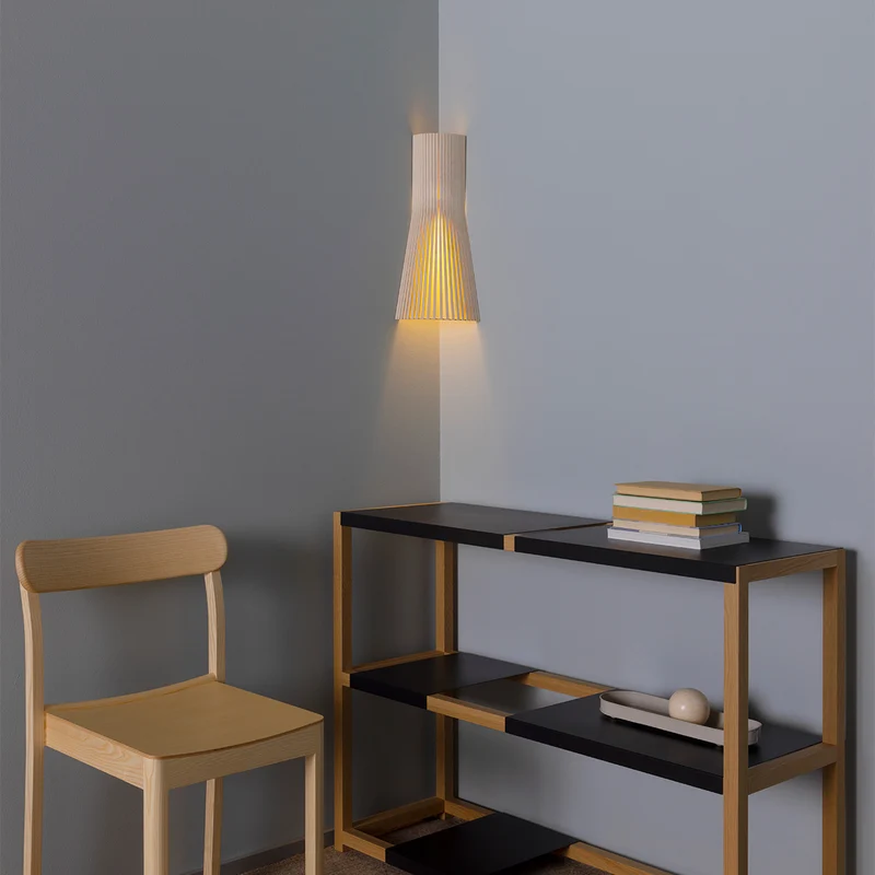 Secto Design Small 4237 Corner lamp