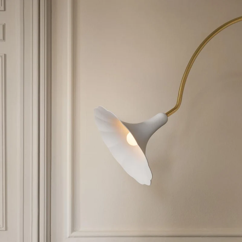 Nuura Petalii Floor Lamp