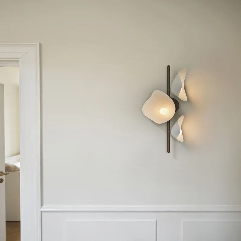 Nuura Florii 3 Wall Lamp
