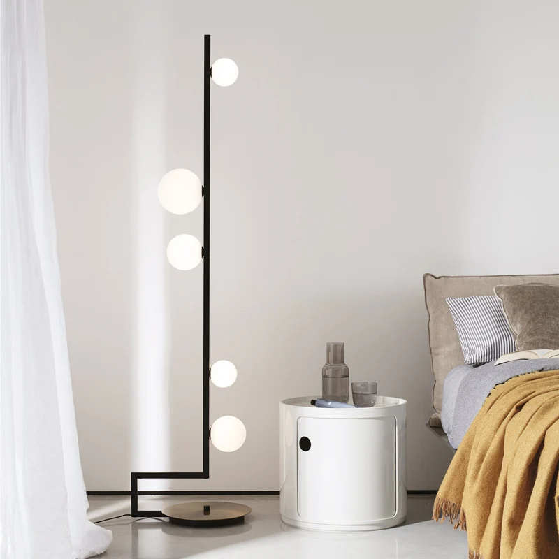 Lampe Sur Pied Métal Noir Boules Blanches