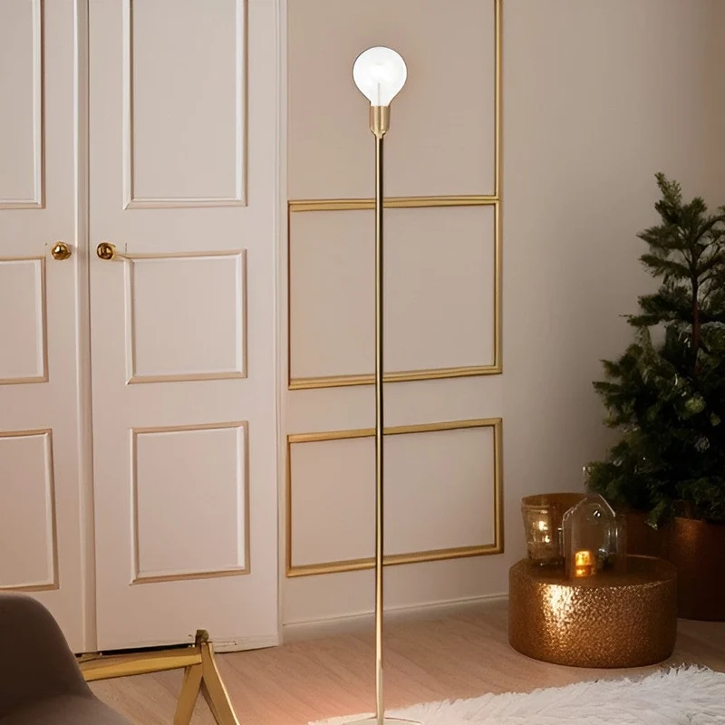 Lampe Sur Pied Laiton