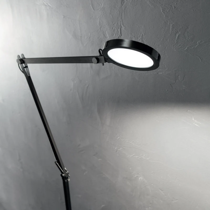 Lampe Led Sur Pied