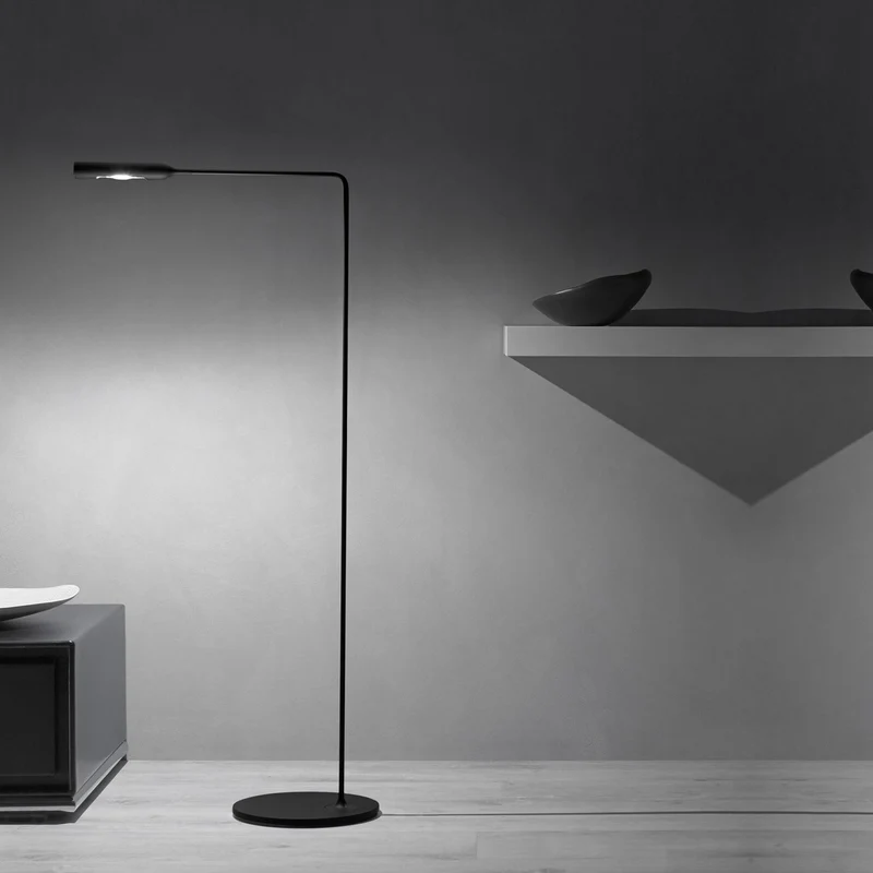 Lumina Flo Lounge Floor Lamp