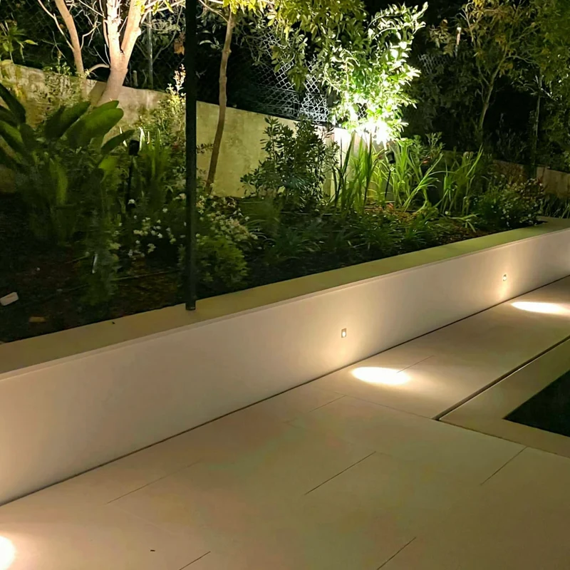 Novatrade Lighting Step In Wall Recessed Wall Lamp