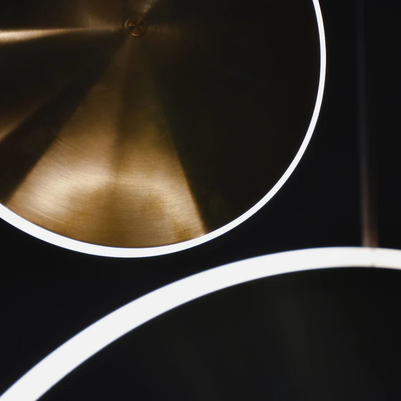 Graypants Chrona Horizontal Pendant Lamp