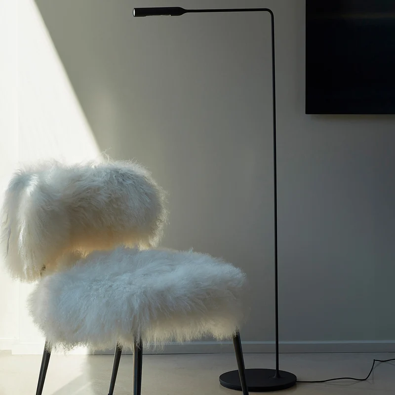 Lumina Flo Floor Lamp