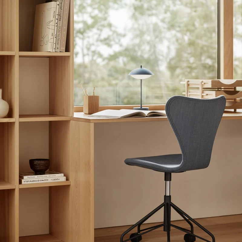 Fritz Hansen Clam Portable Lamp