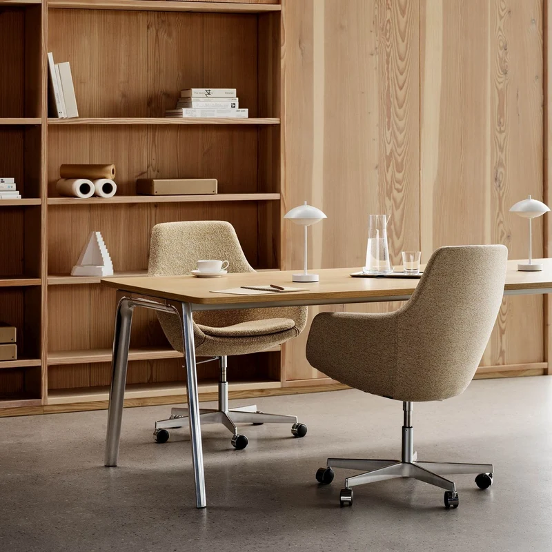 Fritz Hansen Clam Portable Lamp