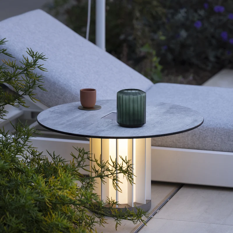 Les Jardins Teckalu Outdoor Coffee Table with Solar Lighting