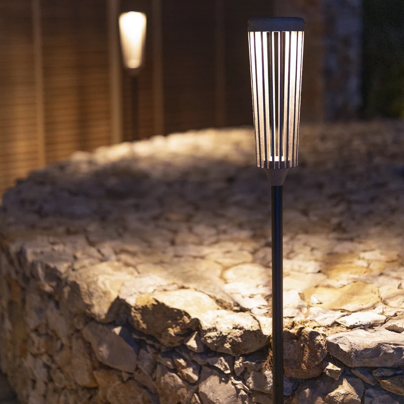 Les Jardins Tecka Adjustable Solar Torch (To Pin or Fix)