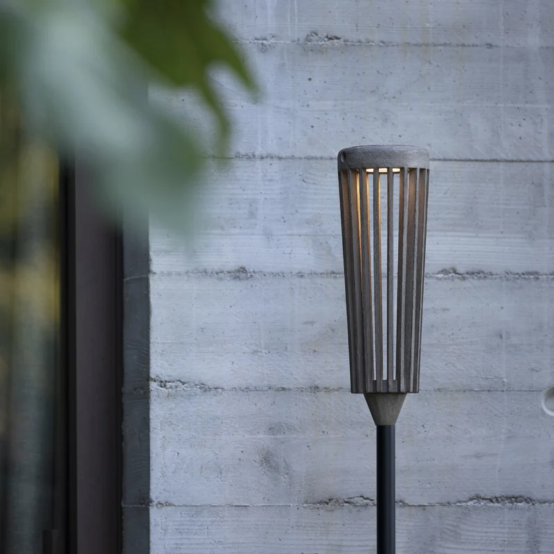 Les Jardins Tecka Adjustable Solar Torch (To Pin or Fix)