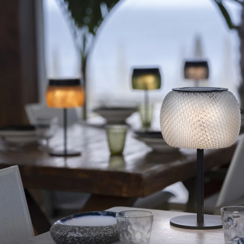Les Jardins Lolie Solar Table Lamp