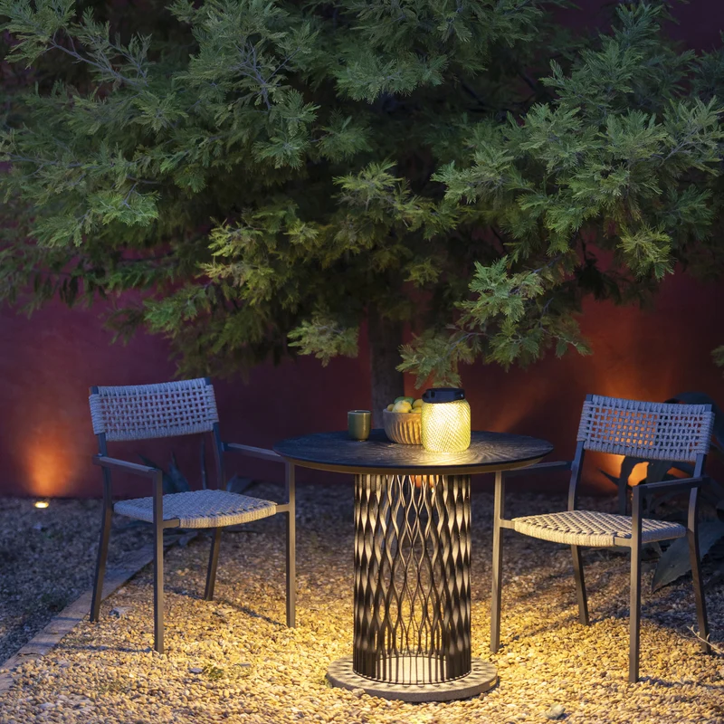 Les Jardins Lolie Solar Table Lamp