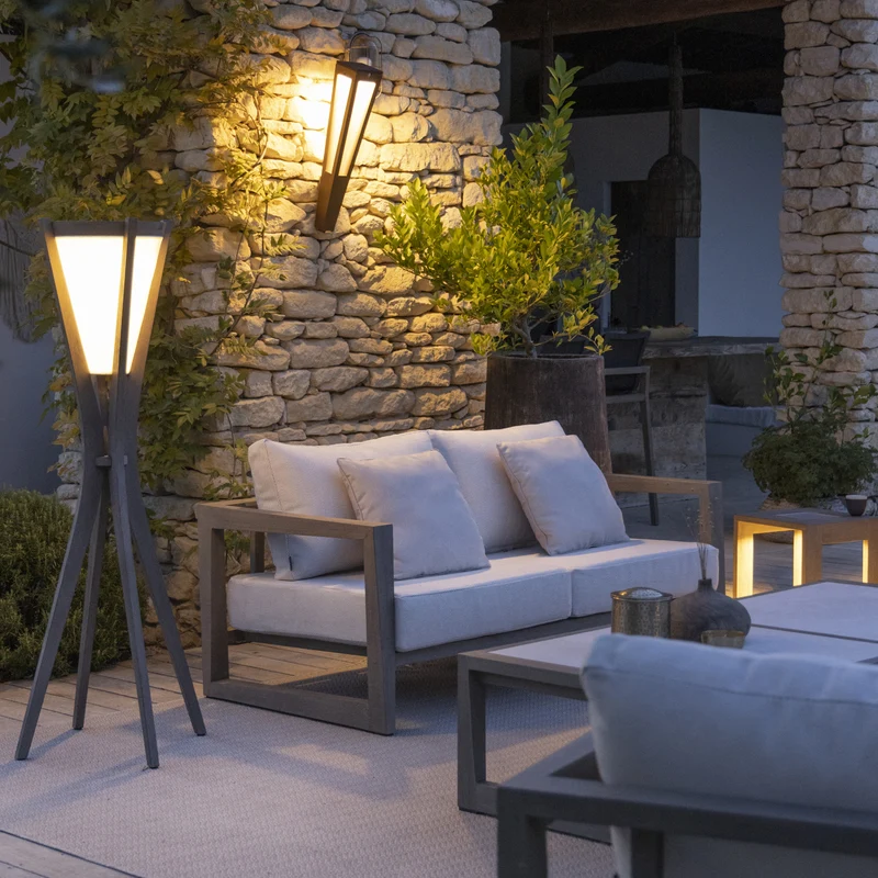 Les Jardins Selva Solar Floor Lamp
