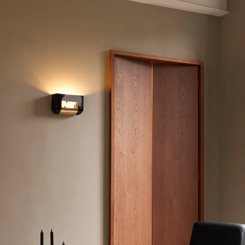 Red Edition Chicago Wall Lamp
