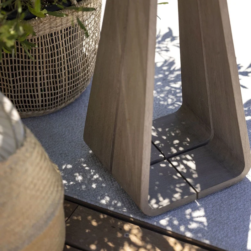 Les Jardins Osmoz Solar Floor Lamp
