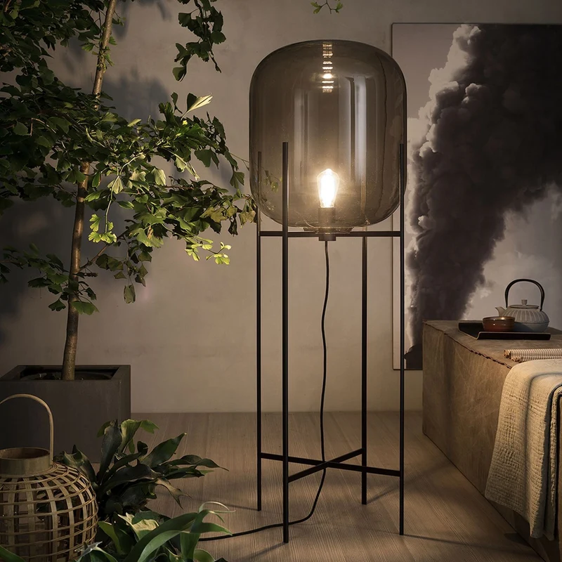 Pulpo Oda Floor Lamp