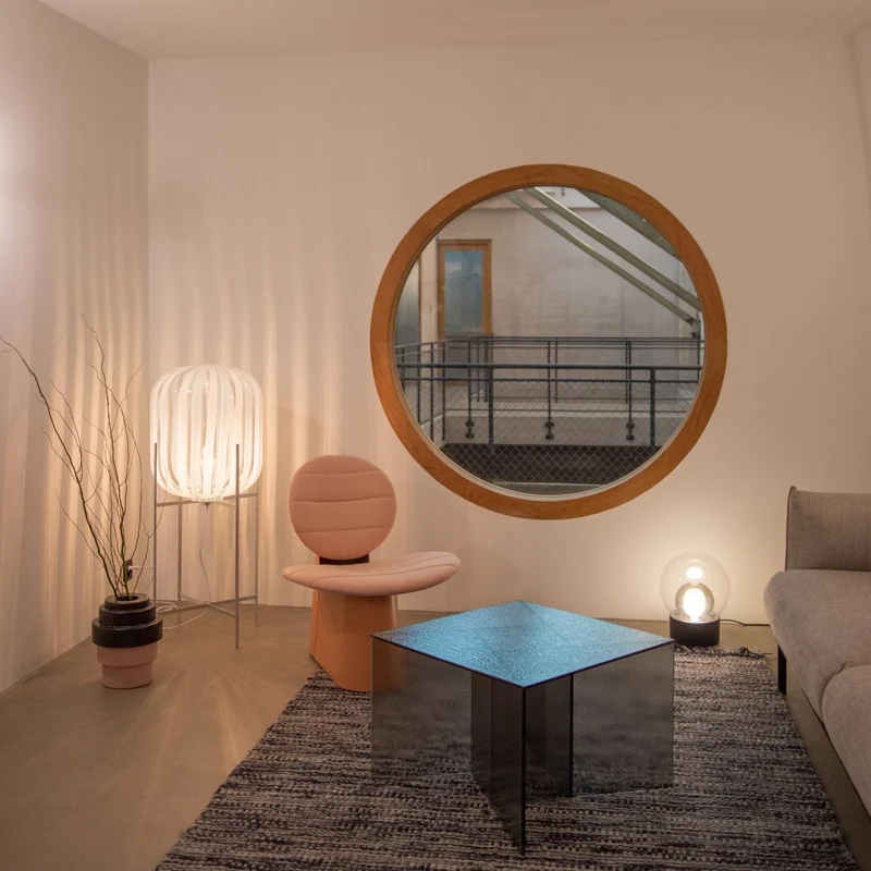 Pulpo Oda Floor Lamp