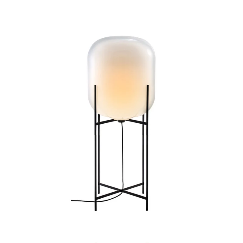Pulpo Oda Floor Lamp