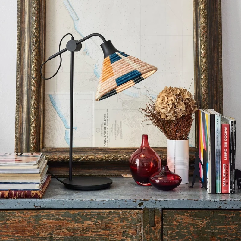 Forestier Parrot Table Lamp