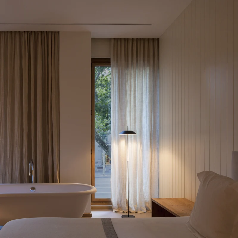 Vibia Mayfair Floor Lamp