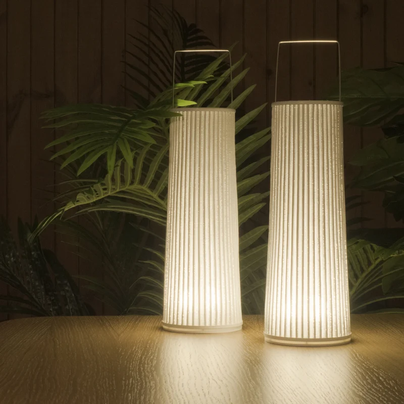 A-emotional light Hipatia Portable Lamp