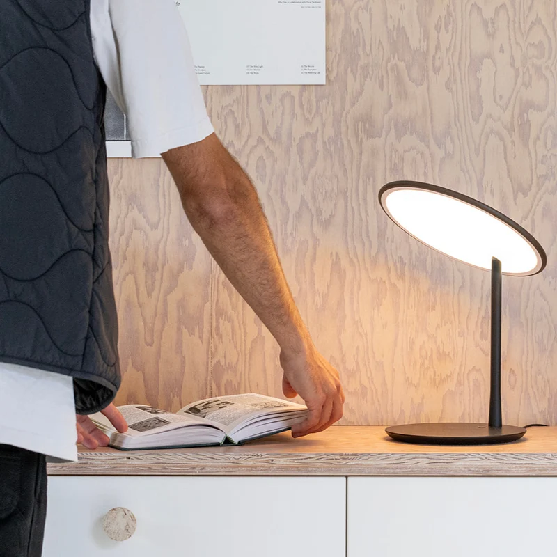 NINE Disc Table Lamp