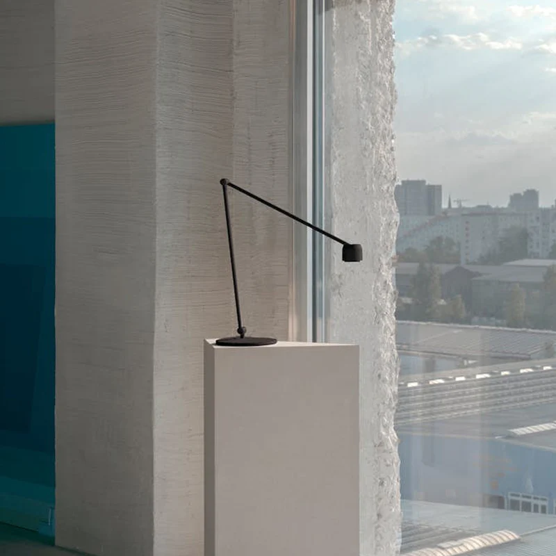 Wastberg W225 Ion Table Lamp
