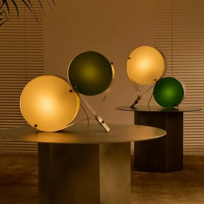 Gubi Coppia Table Lamp