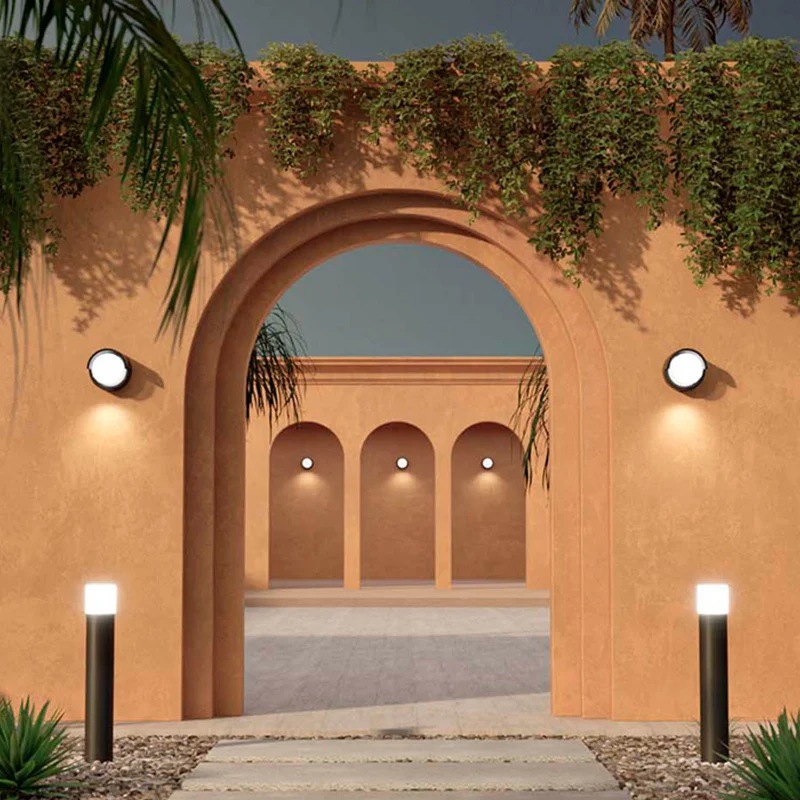 Beneito Faure Blis Outdoor Wall Lamp