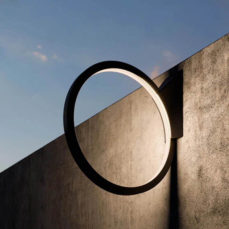 Artemide "O" 45 Outdoor Wall / Floor Lamp
