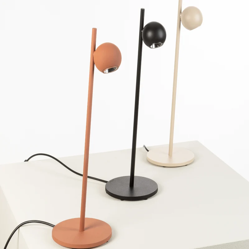 Estiluz Compass Table Lamp