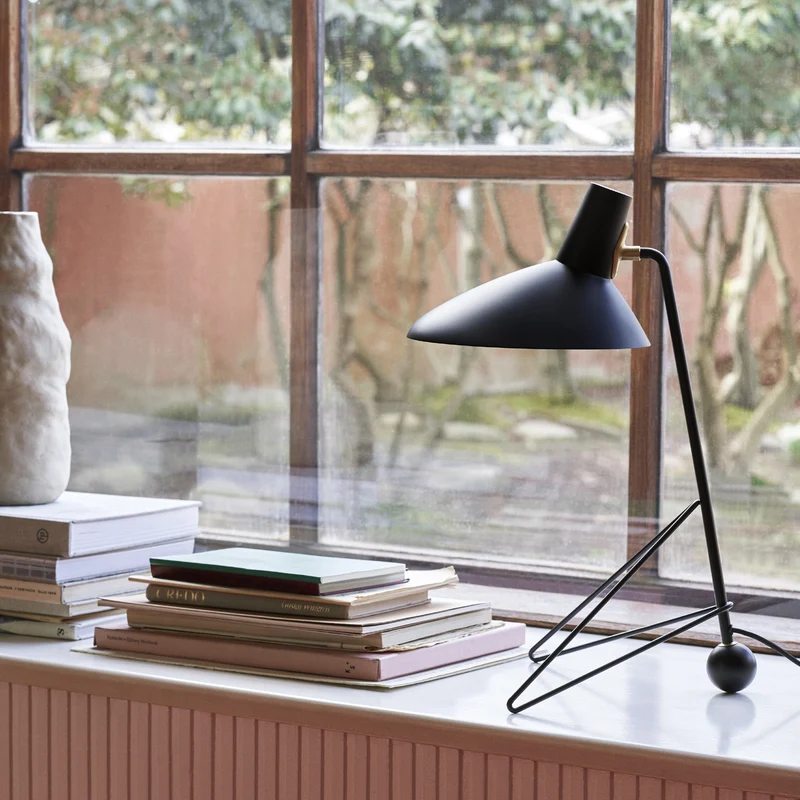 &Tradition Tripod HM9 Table Lamp