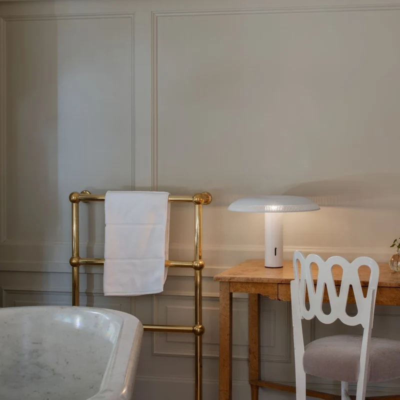 Wastberg W203 Illumina Table Lamp