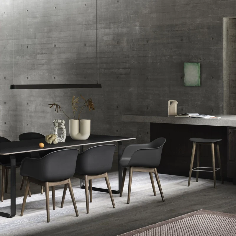 Muuto Linear Pendant Lamp