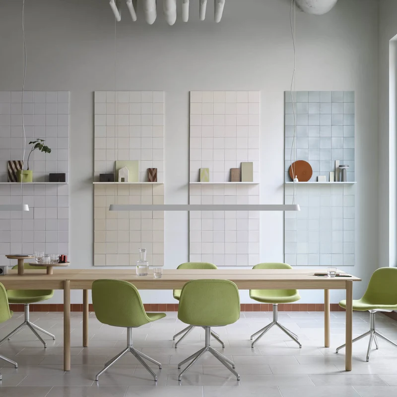 Muuto Linear Pendant Lamp