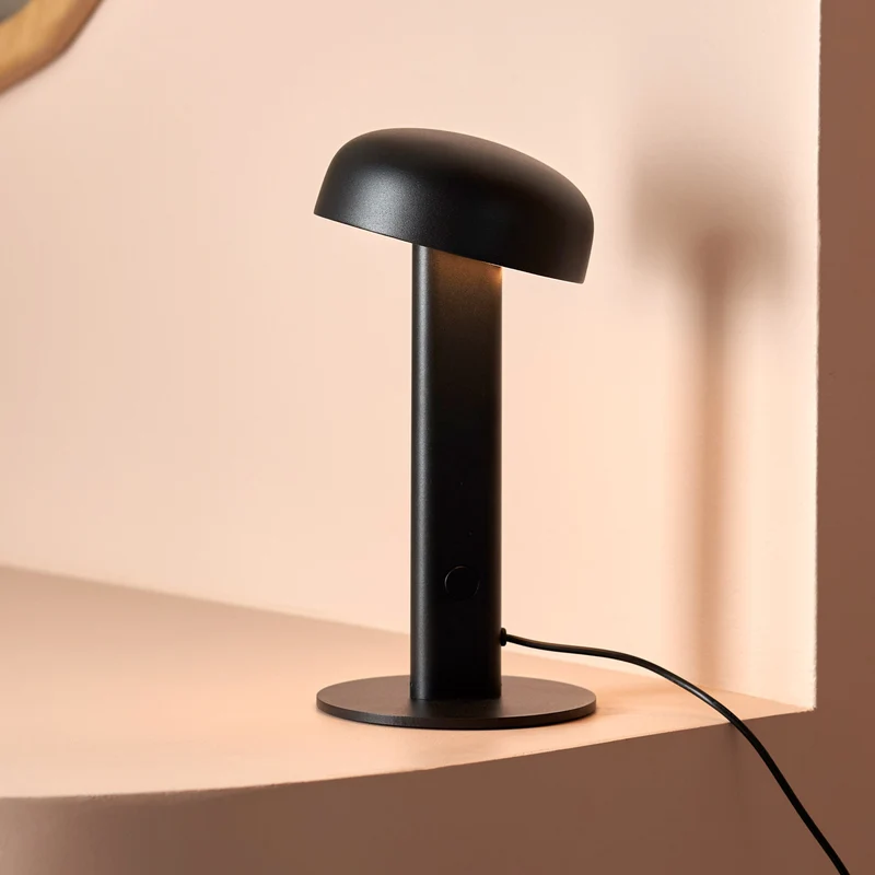 Tiptoe NOD Table Lamp