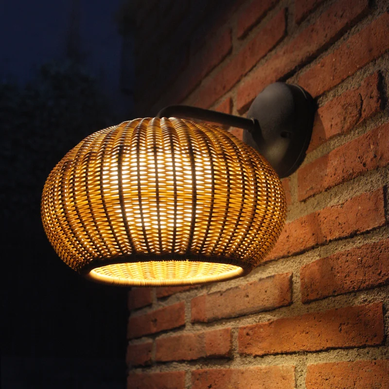 Bover Garota Outdoor Wall Lamp