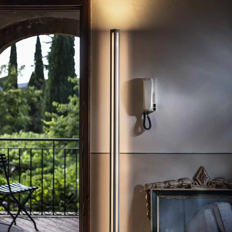 Foscarini Chiaroscura Floor Lamp