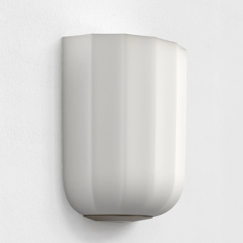 Astro Veo Wall Light