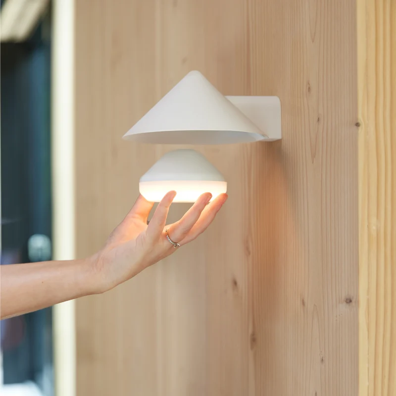 Frandsen One Magnetic Rechargeable Light Source
