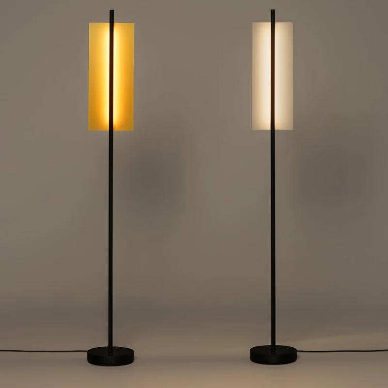 Santa & Cole Lamina 45 Floor Lamp