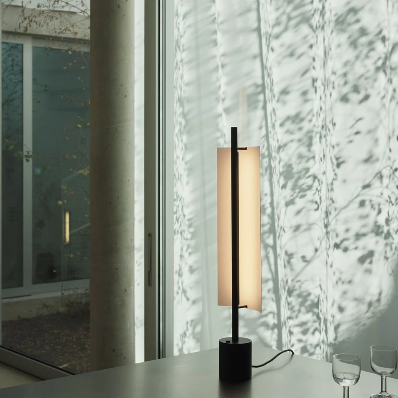 Santa & Cole Lamina 45 Table Lamp