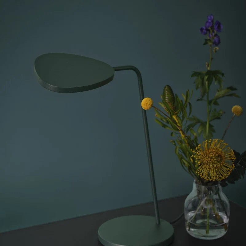 Muuto Silent Vase