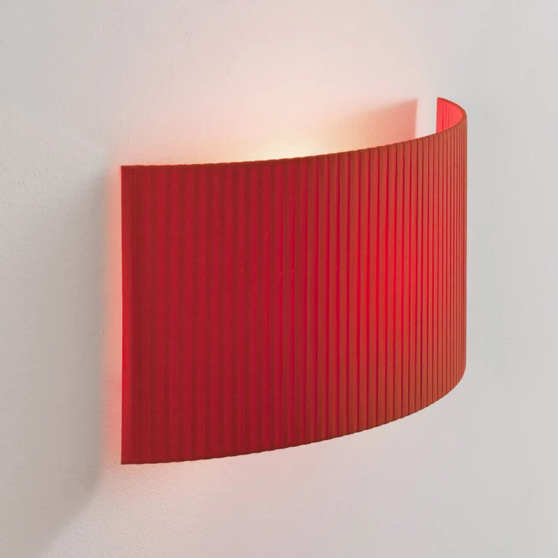 Santa & Cole Comodín Wall Lamp