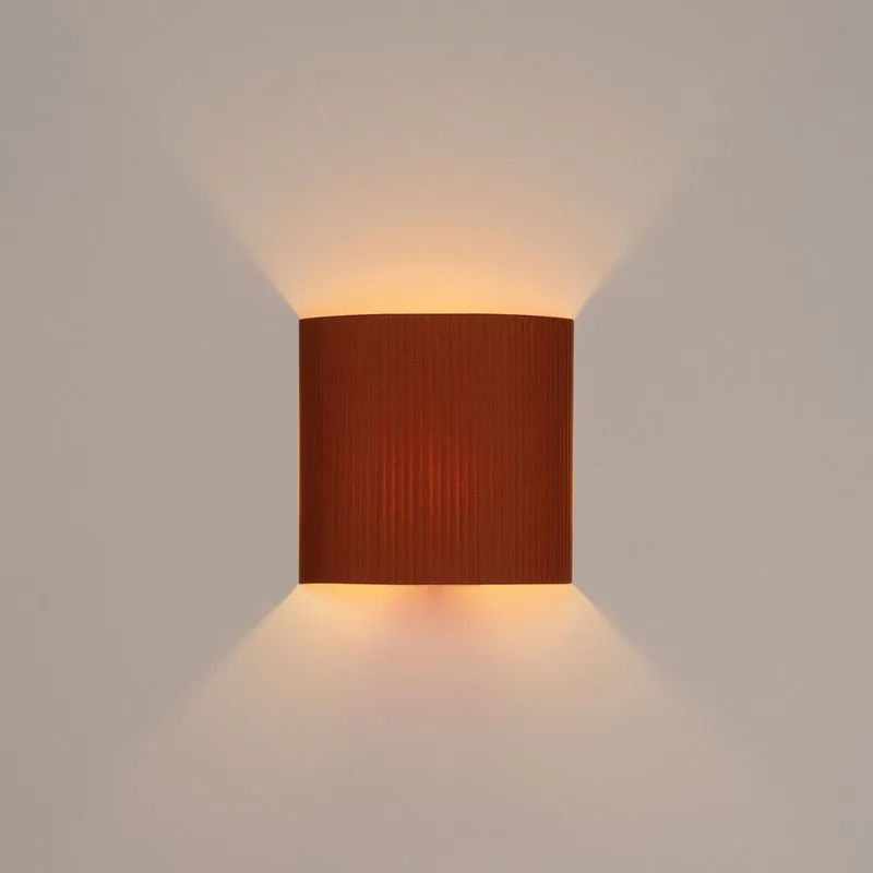 Santa & Cole Comodín Wall Lamp