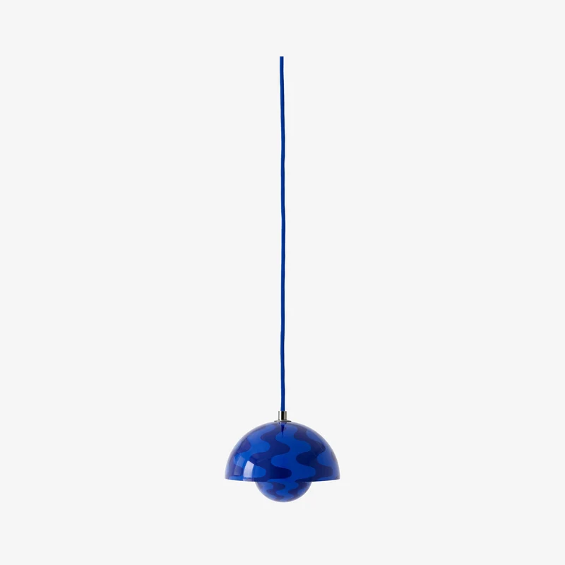 &Tradition Flowerpot VP10 Chandelier