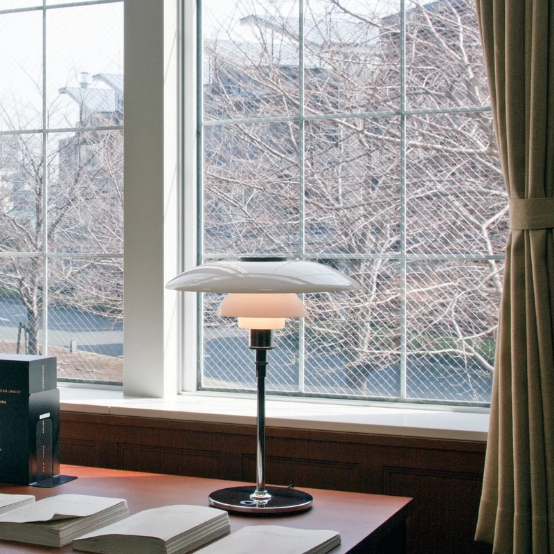 Louis Poulsen PH 4½-3½ Glass Table Lamp