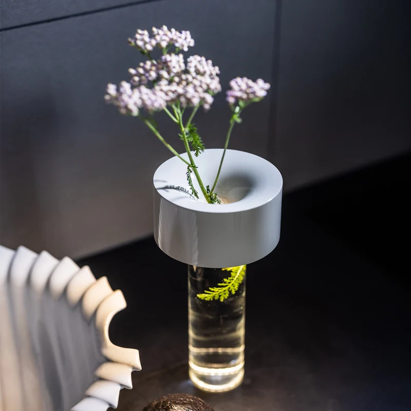 Foscarini Fleur Table Lamp/Vase